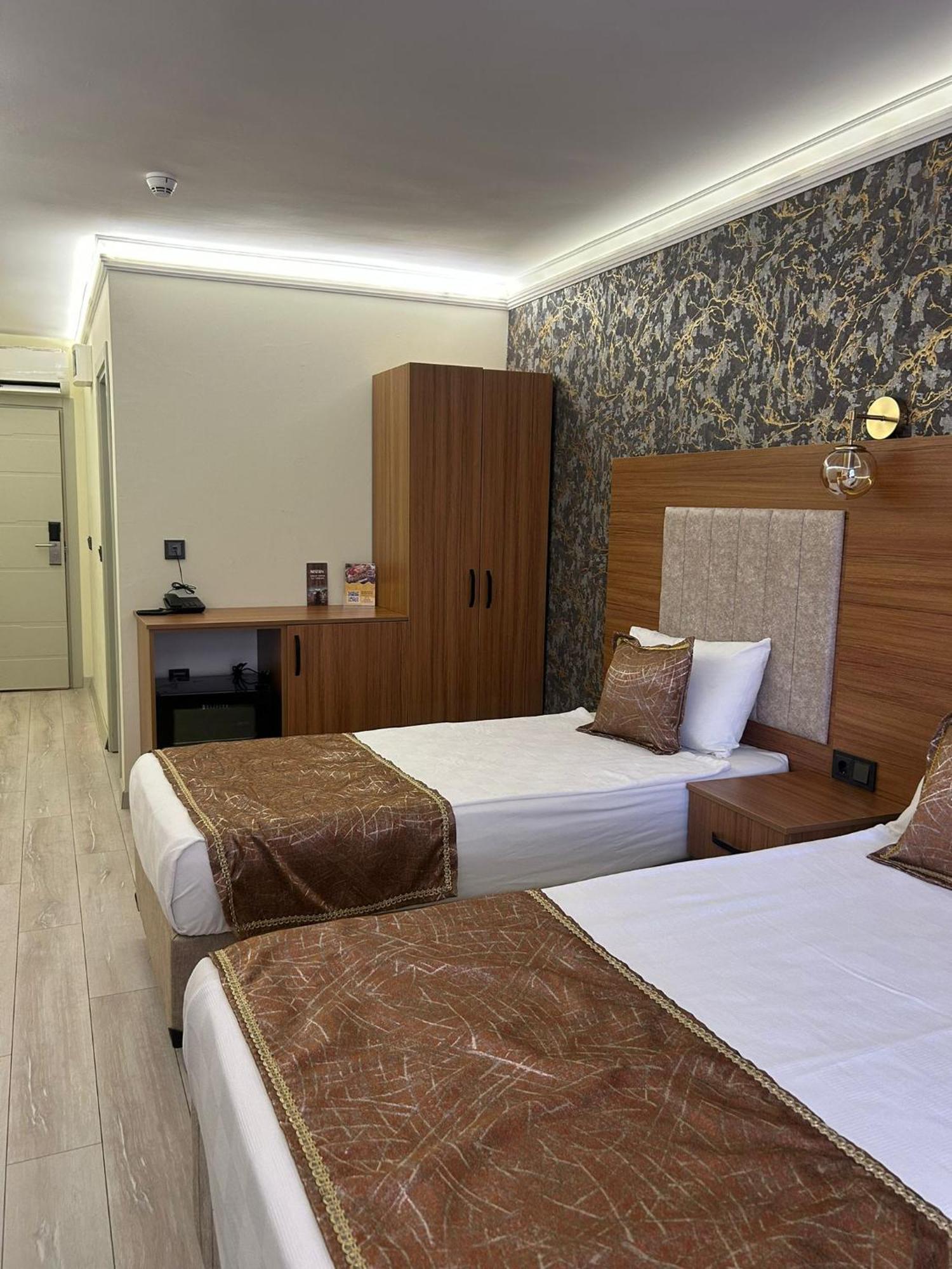 Golden Lux Hotel Antália Exterior foto